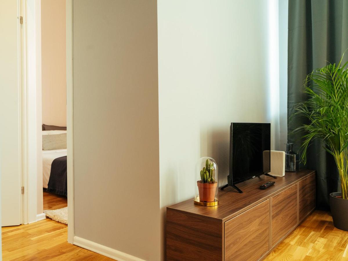 Beautiful Apartment - Top Location - Amazing Balcony Бухарест Экстерьер фото